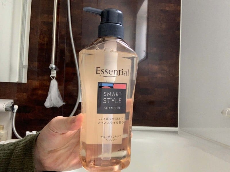 「Essential（エッセンシャル）」のシャンプーを美容師が実際に使ったレビュー記事【クチコミ有】